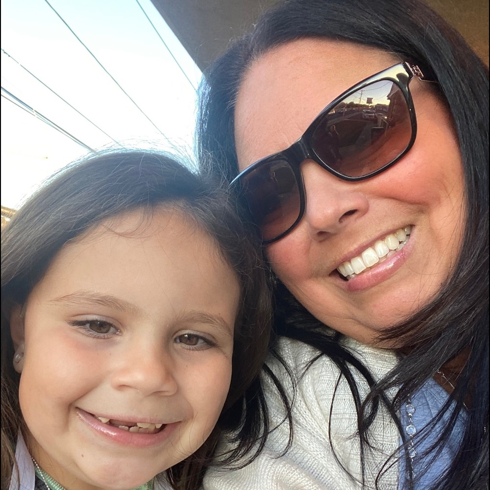 Meet your Posher, Lisa